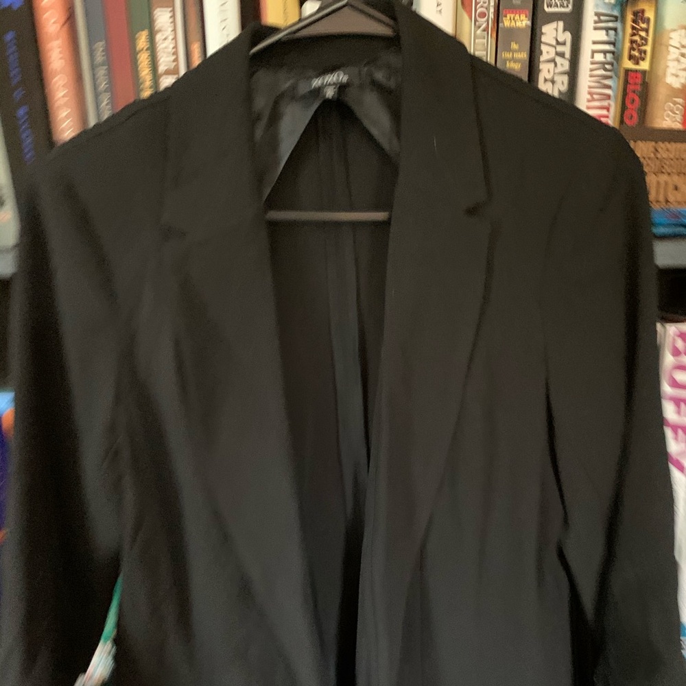 Black blazer NWT